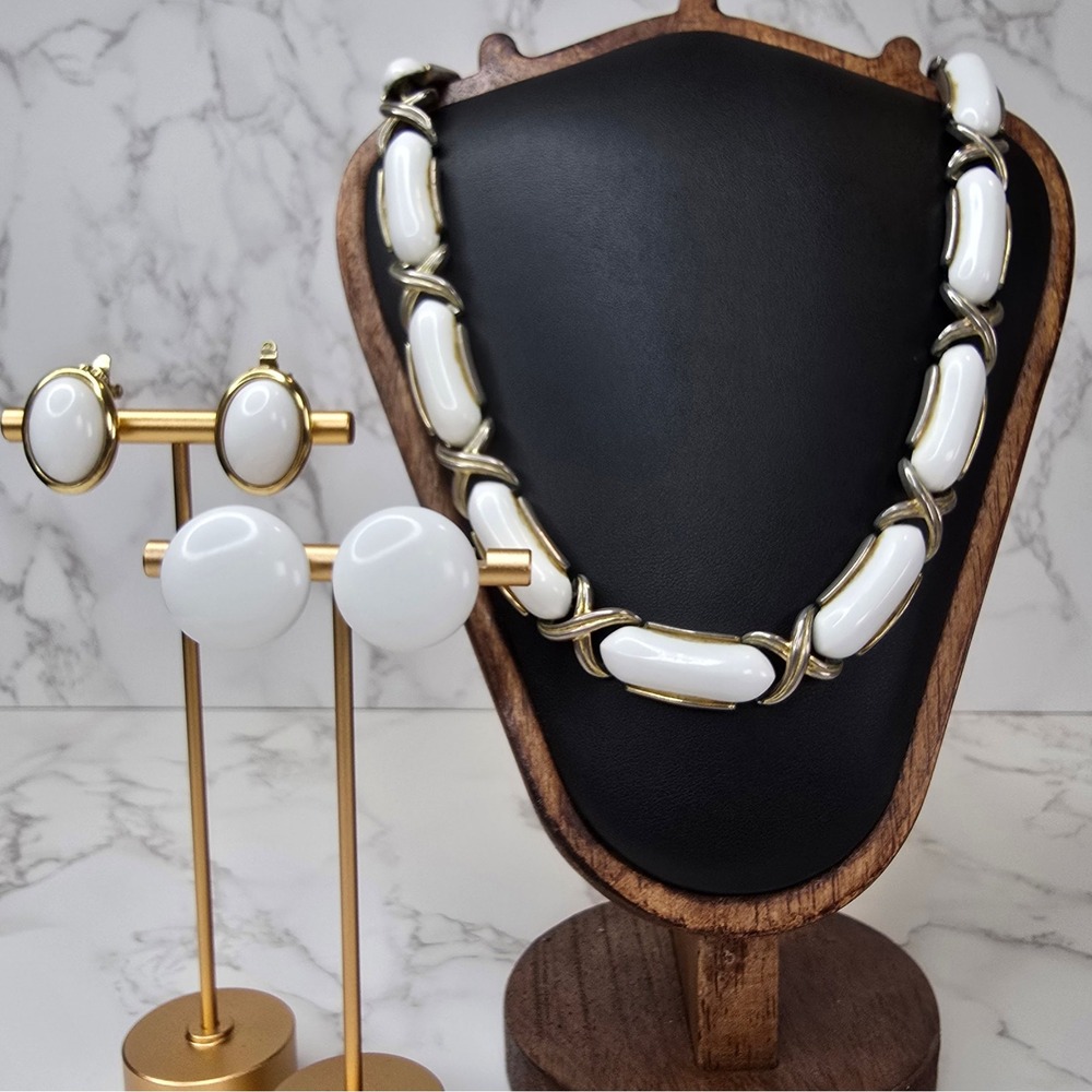 Vintage Trifari White Milk Glass Necklace and 2 Pairs Clip-On Earrings Lot